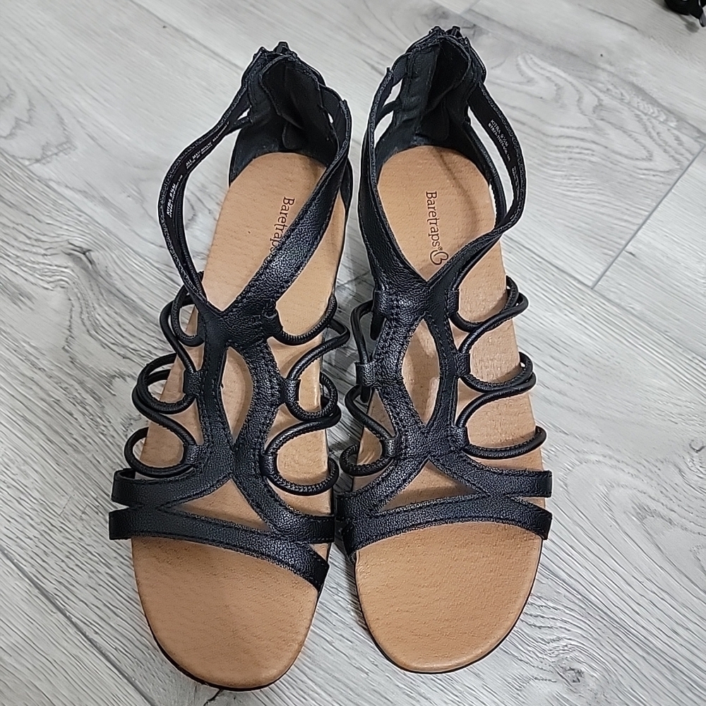 Baretraps Karlie Wedge Sandals in black Velcro ankle strap back heel zipper 9.5
